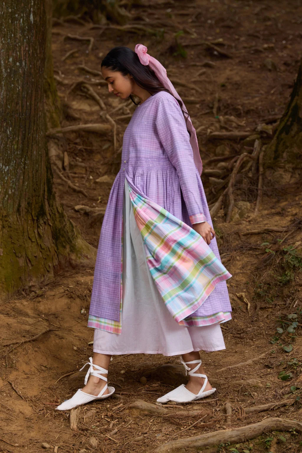 Sarron Indrani Overlay, reversible purple cotton Jamdani and pink handloom cotton overlay with smocking.
