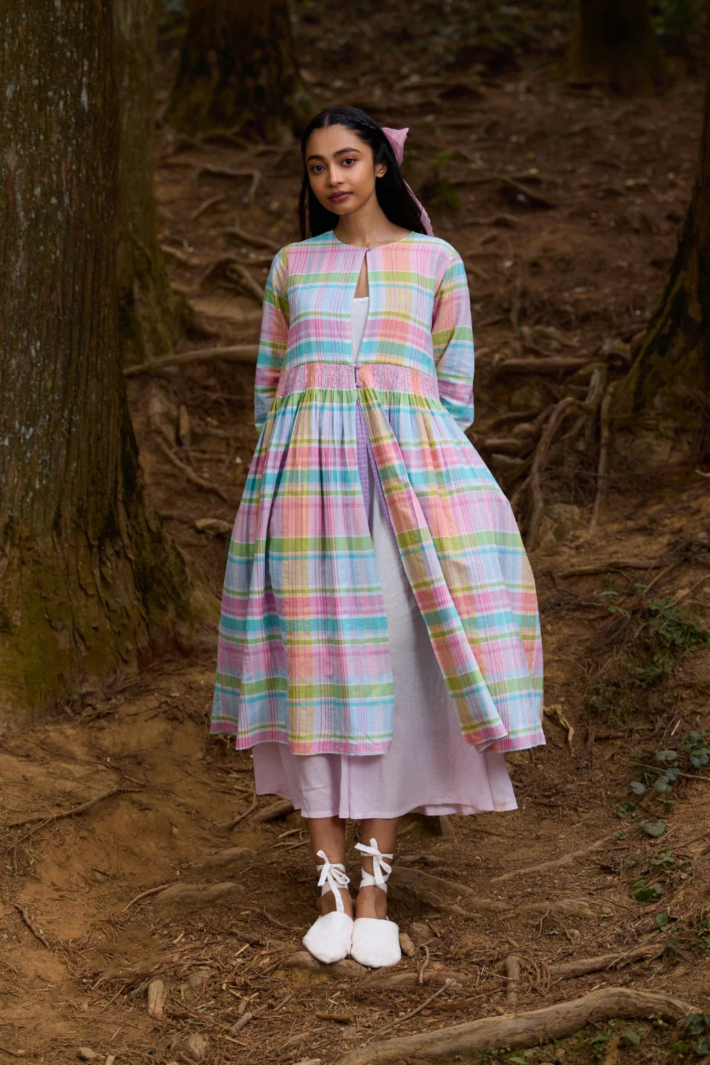 Sarron Indrani Overlay, reversible purple cotton Jamdani and pink handloom cotton overlay with smocking.