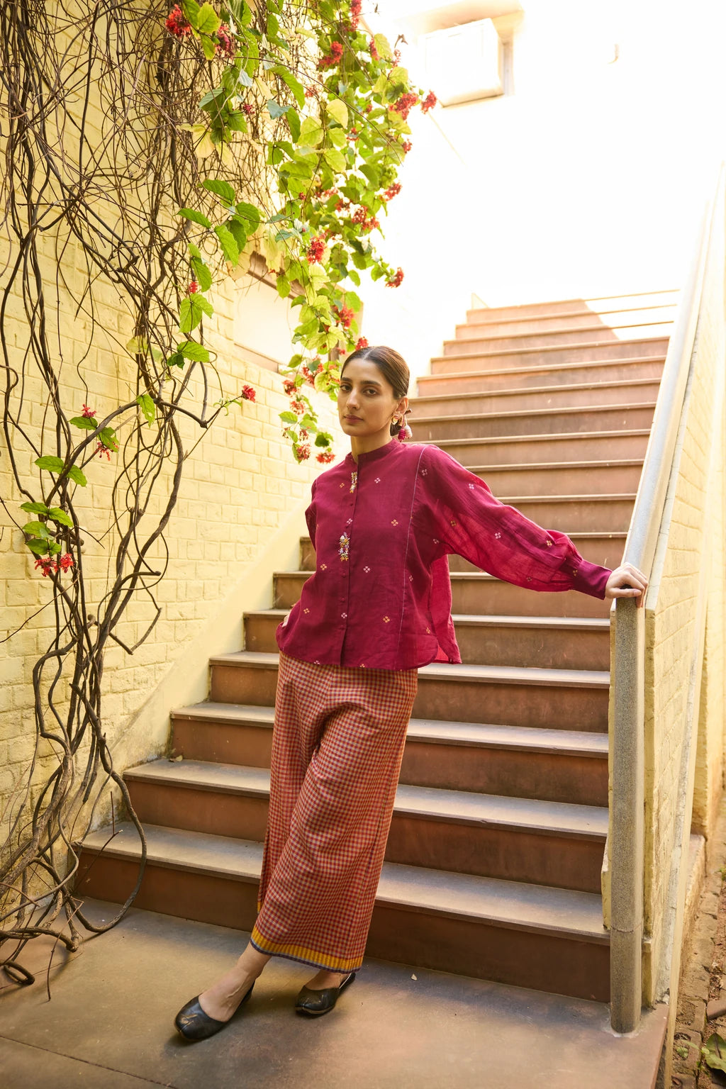 Ira Set — jamdani cotton set — lifestyle shot | Sarron