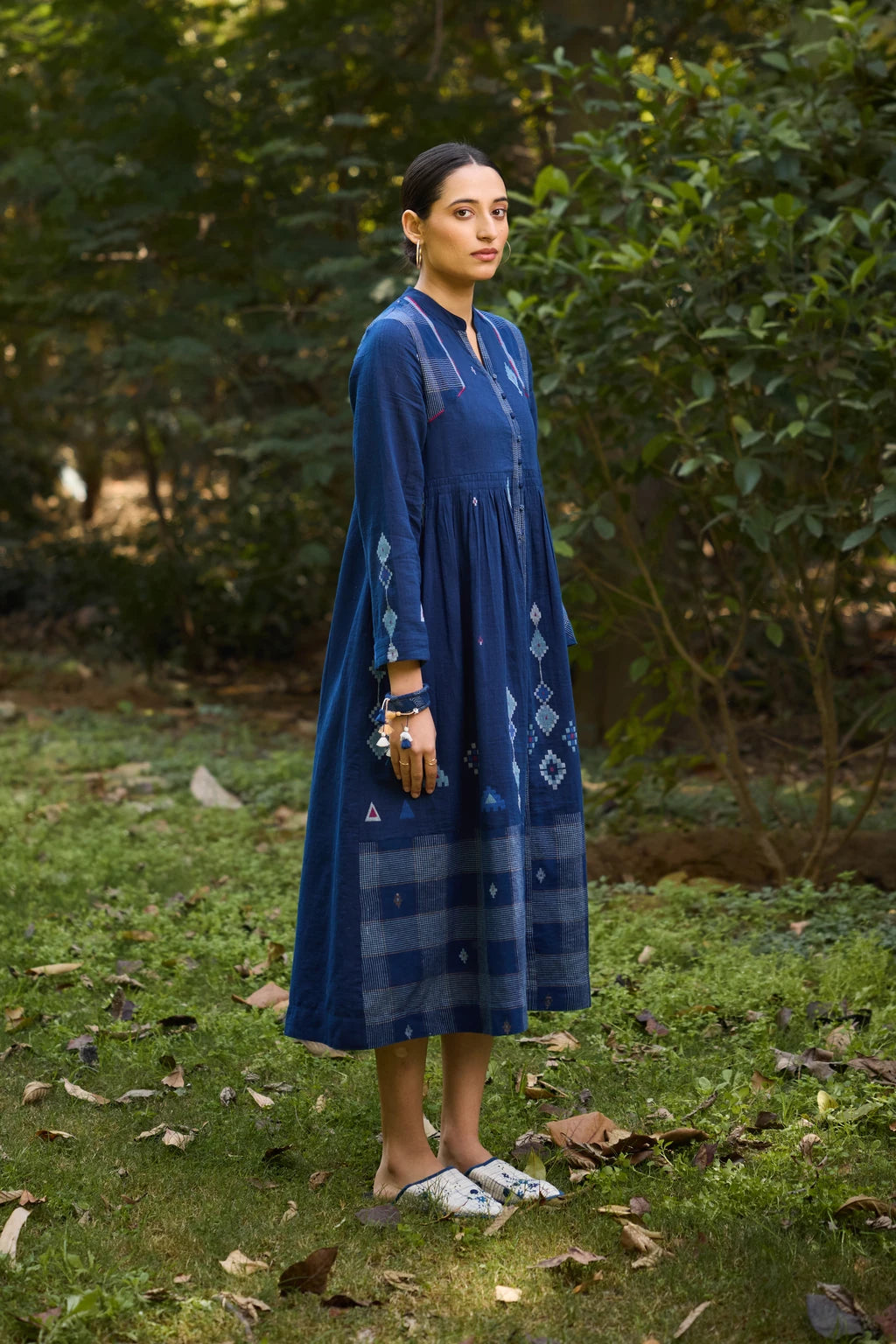 Nimi Dress — Deep indigo blue silk cotton Jamdani dress — back view | Sarron