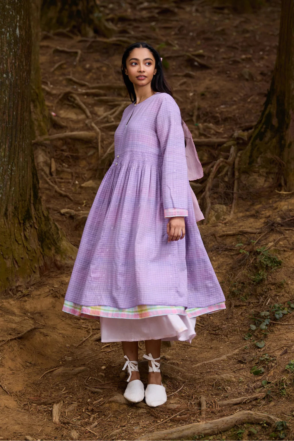 Sarron Indrani Overlay, reversible purple cotton Jamdani and pink handloom cotton overlay with smocking.