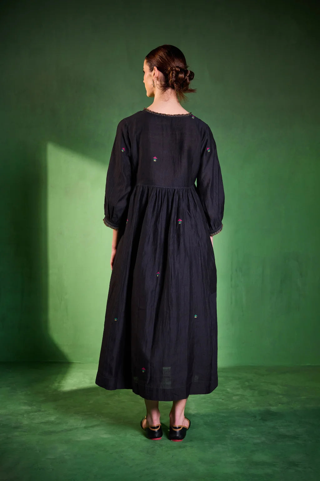 Sarron Kalindi Dress, black silk-cotton Jamdani dress with a V-neck and handwoven geometric motifs.