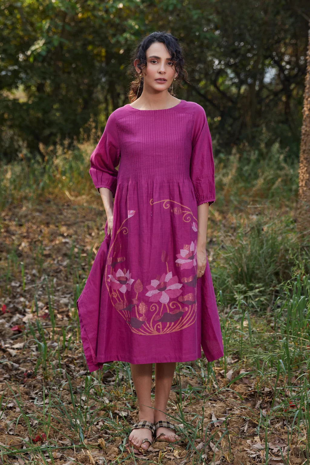 Sarron Keya Dress, fuchsia silk-cotton Jamdani dress with handwoven floral motifs on the skirt.