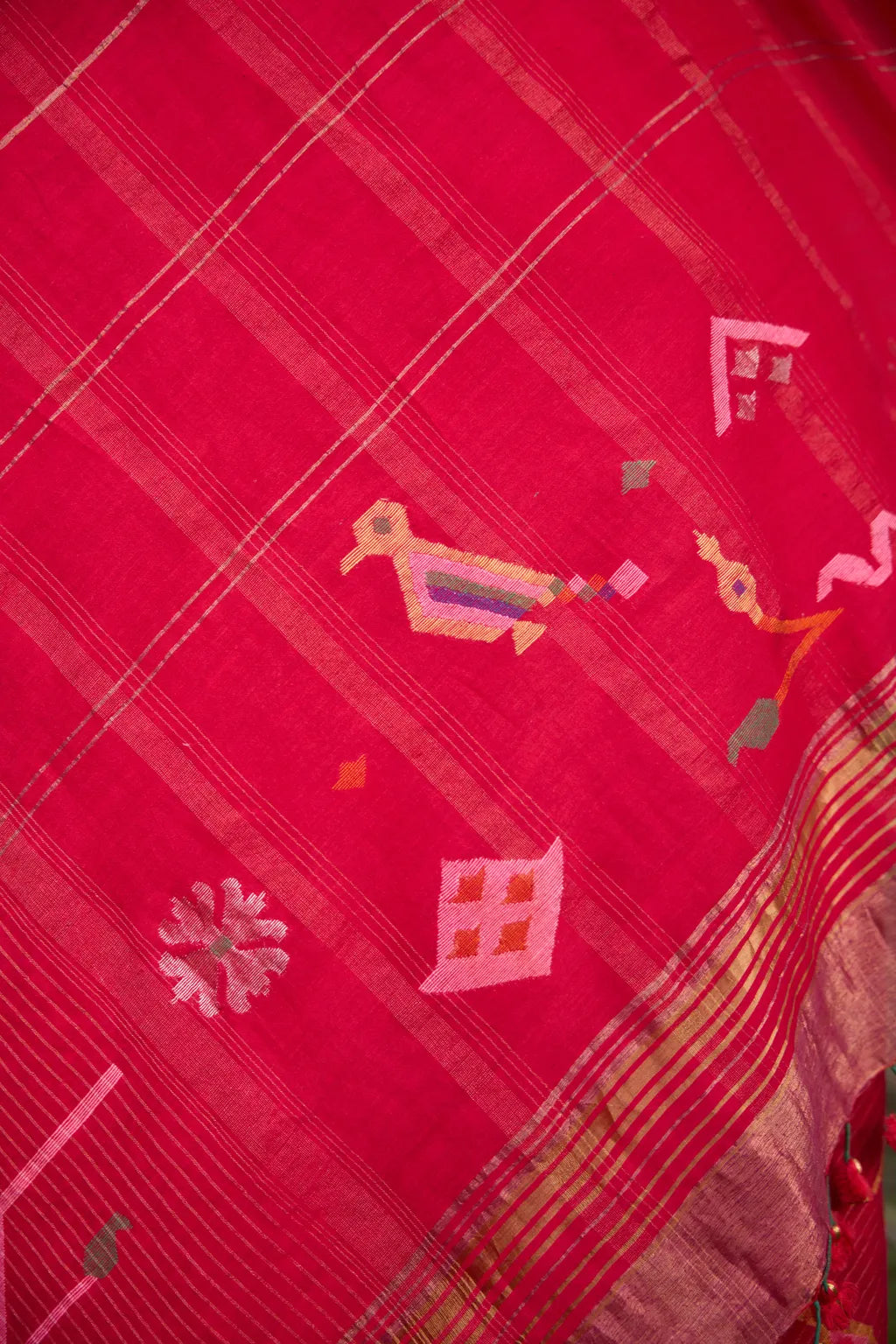 Sarron Laal-001 Saree, bright red striped silk-cotton Jamdani saree with bird and floral motifs.