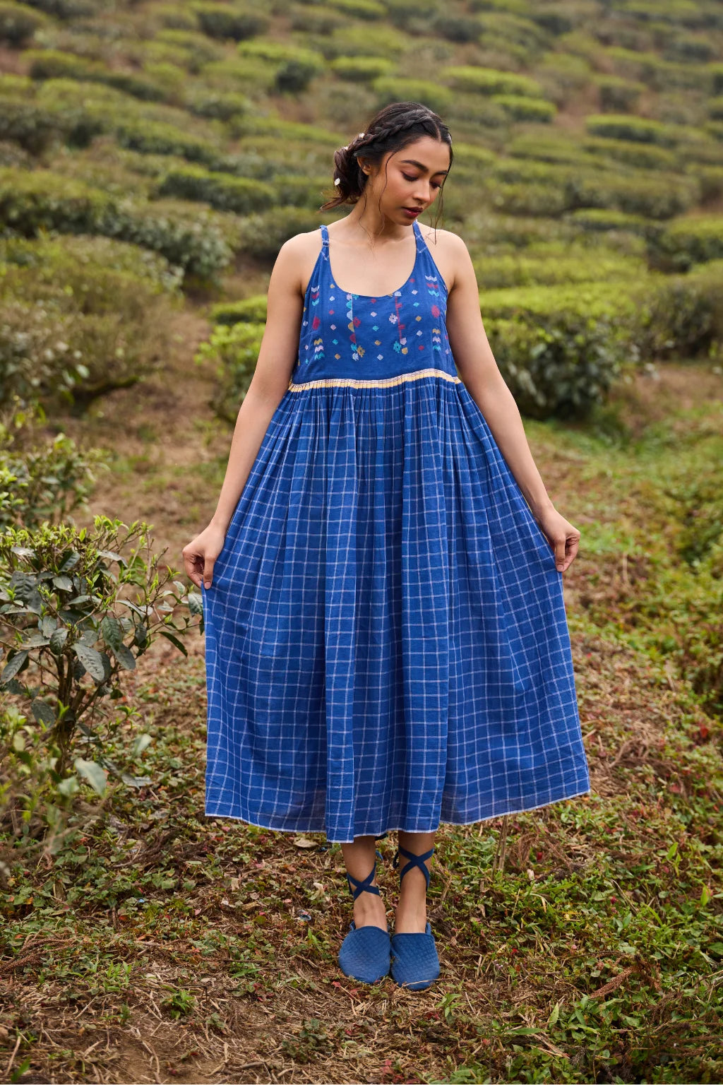 Sarron Meghmala Dress, sleeveless blue cotton Jamdani dress with adjustable straps and geometric motifs.
